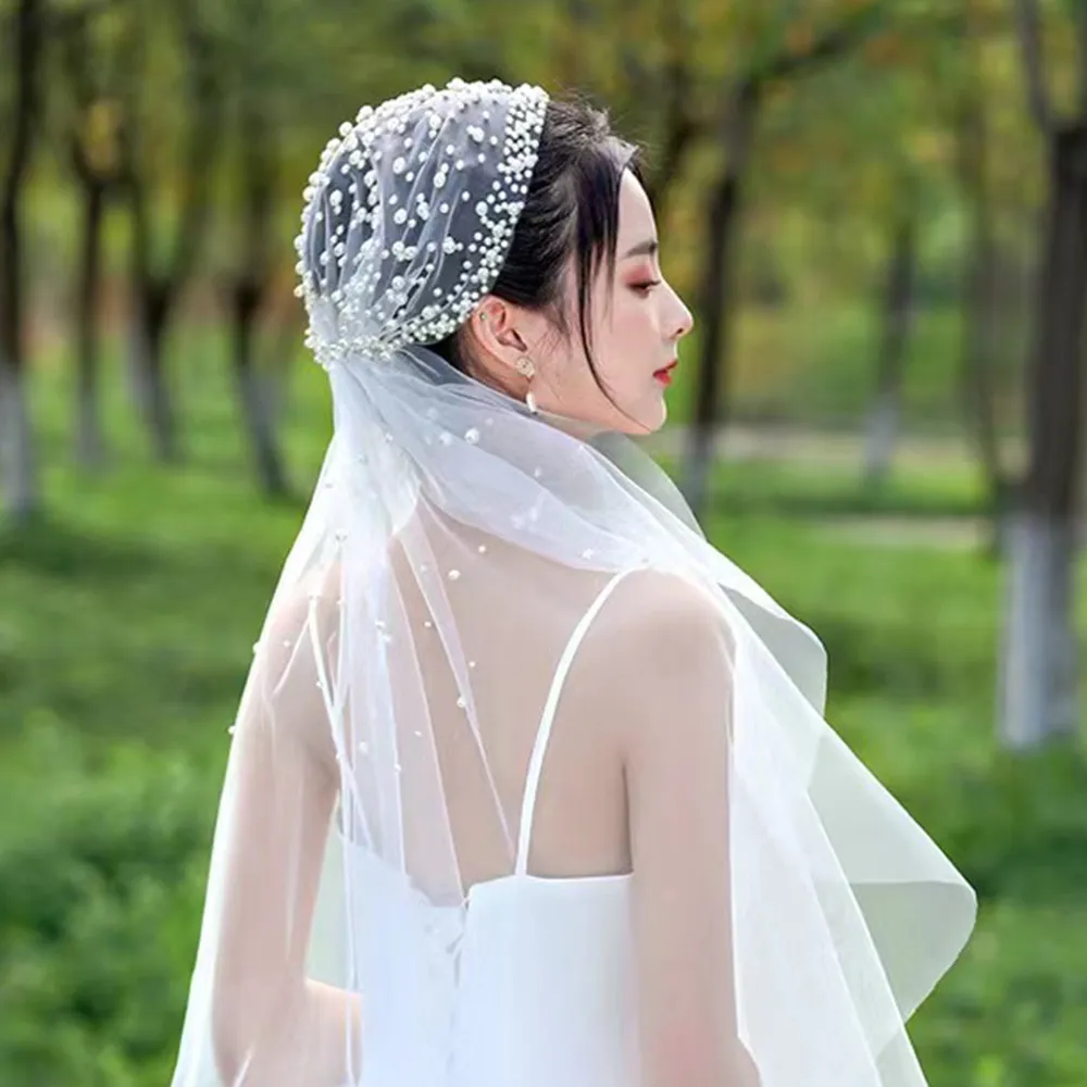 Vintage Sparkling Bridal wedding veil with Pearls and Juliet