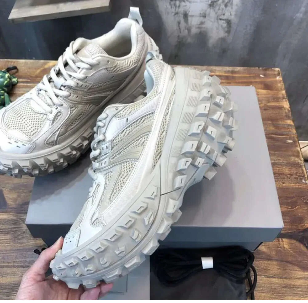 Sneaker försvarare sneakers däckskor mesh sko gummi pappa chunky casual mode beige designer kvinnor män gern herdhjh