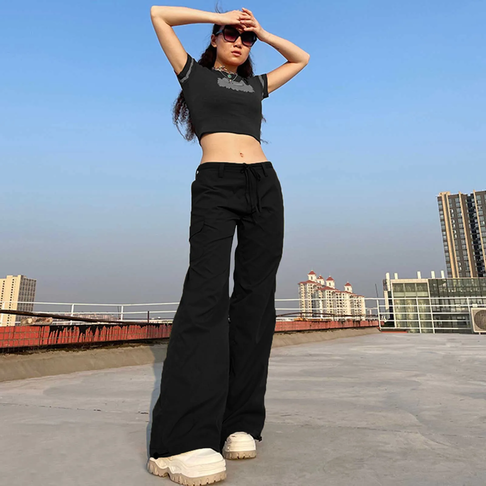 Vintage Low Waist Y2K cargo pants for women with Drawstring Vintage Low Waist Y2K cargo pants for women with Drawstring