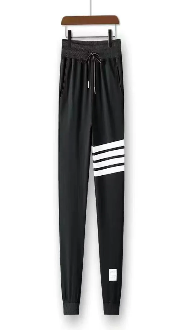 Mens 반바지 여름 디자이너 바지 브라운 모션 팬츠 캐주얼 스포츠 2022 Thom Fashion Quick Drishing Men Beach Pants Black M5XL 1092935