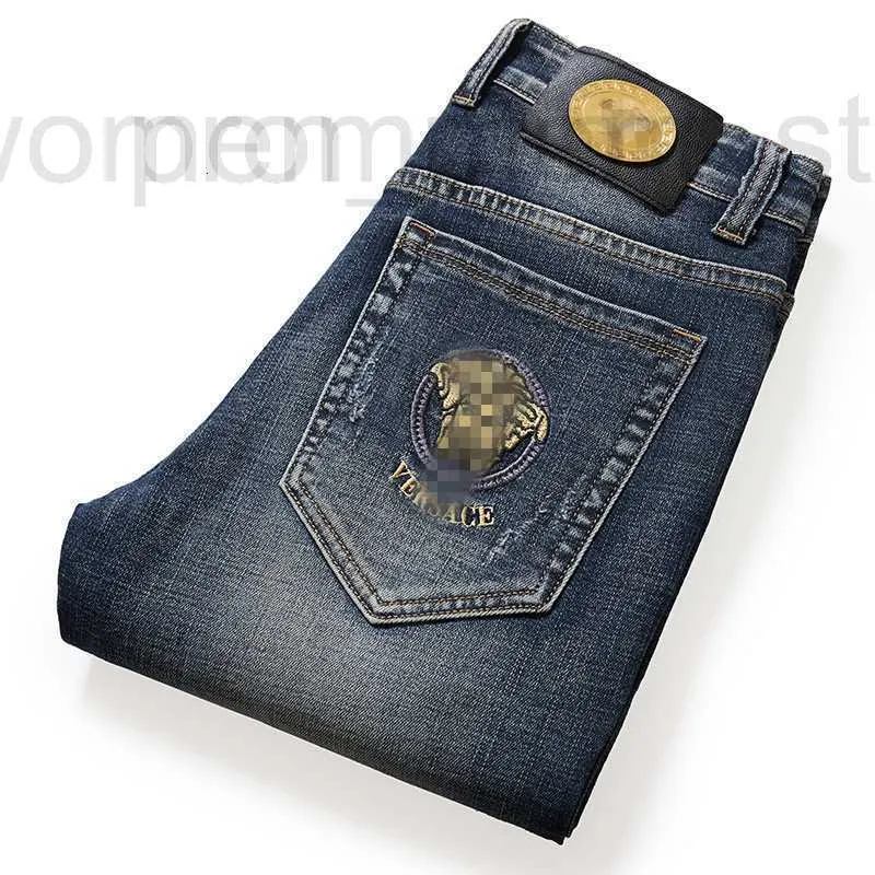 Designer de jeans masculin printemps et automne Four saisons Jeans masculins TRSMALL STRET STRETCASUAL BLUE BLOIDED TRANTERE TEQY GJ0Y