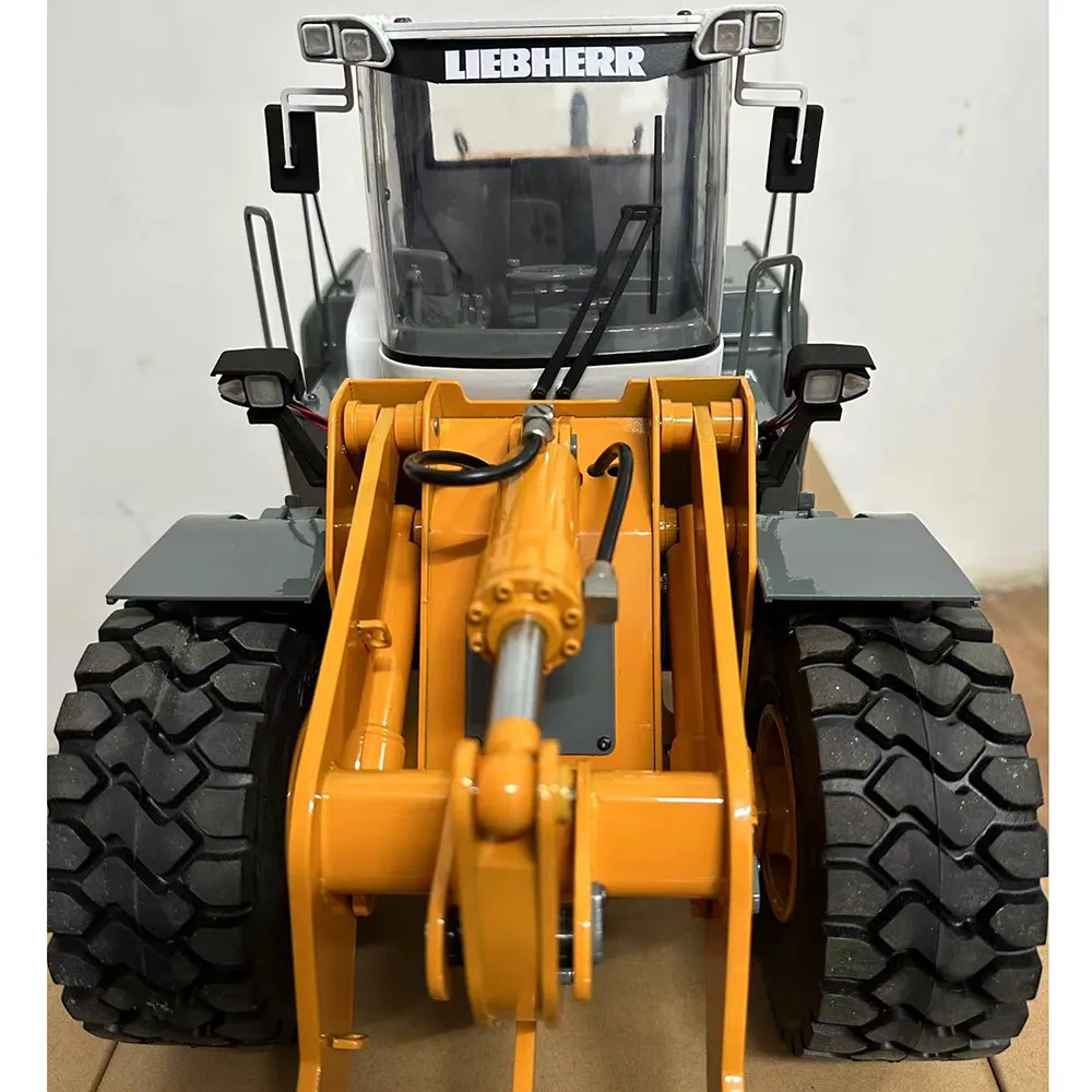 1/14 Scale RC Hydraulic Wheel Loader Metal Model - Light & Sound ...