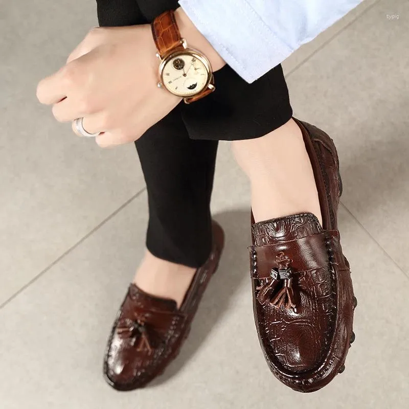 Casual schoenen mannen comfortabel lederen merk krokodil patroon oxfords rijden loafers Italiaanse kwastje schoen