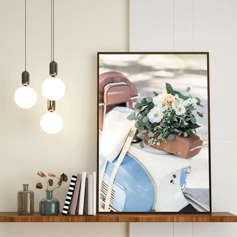 DHgate.com:2024 Bike Door Light Blue Canvas Wall Art for