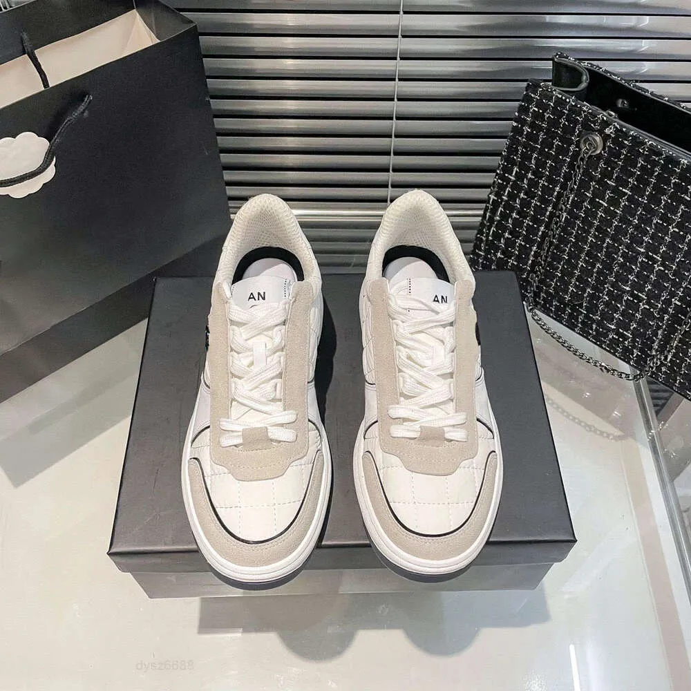 Designer Sneakers Oversized Casual Shoes White Black Leather Luxury Velvet Suede Womens Espadrilles Trainers man women Flats Lace Up Platform 1978 W445 02