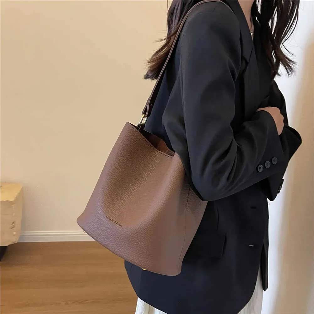 Sac Bandoulière Vintage Pour Femme En Simili Cuir Souple – Style Sac Fourre-tout Design