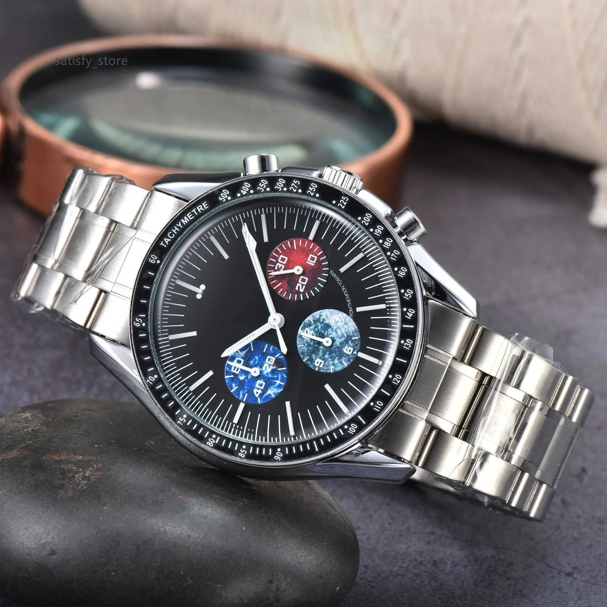 2022 Nya topp lyxiga mens sex nål multifunktion TimeKeeping Quartz Wrist Watch Läderband Kalenderfunktion Watch