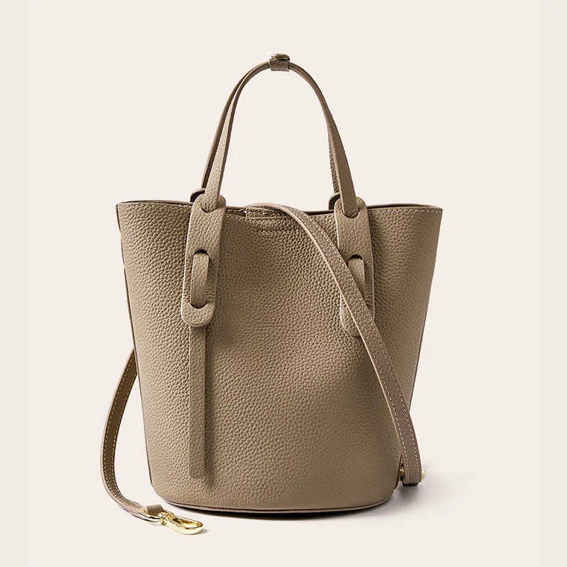 Fin haut et minimaliste Single Sac à bandoulière Top Couche Bodet Cowt Body Crossbody Soft Leather Fomens