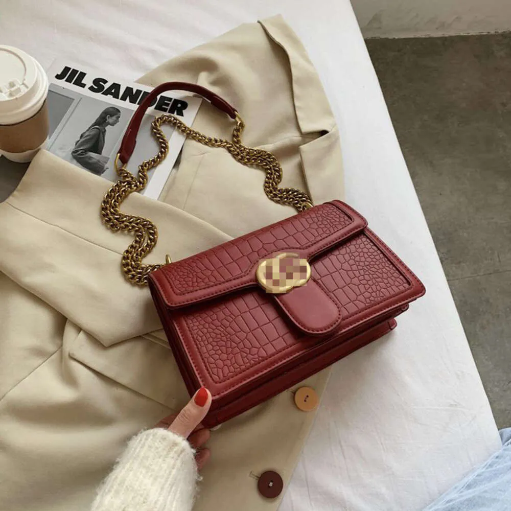 2024 Moda Simples One ombro Bolsa feminina versátil Handbag Premium Premium Small Bags 78% De fora da loja por atacado
