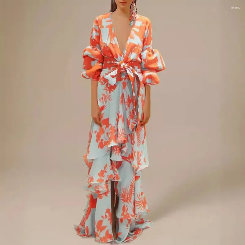 Casual Dresses Four-Color European and American Fashion Print Holiday Chiffon Dress med djup V-ringning Oregelbunden Bohemian för kvinnor