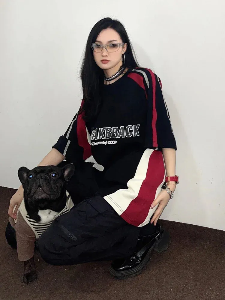 Deeptown vintage överdimensionerade t -skjortor kvinnor man y2k streetwear lapptäcke kort ärm tees kvinnliga avslappnade sportiga svarta par toppar 240410