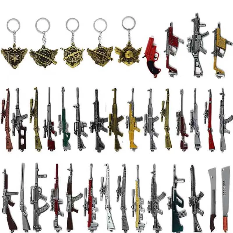 Keychains de jeu pour hommes femmes jouet pistolet metal petit cadeau cadeau M762 98k Pendentif porte-clés pour enfants 98k