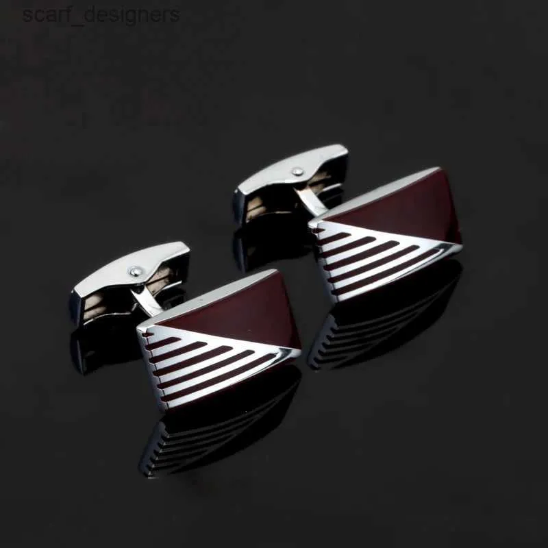 Cuff Links Hot selling red enamel eighteen design brand red clover hexagon Silvery Stripe Cufflinks Mens Jewelry shirt cuff Cufflinks Y240411