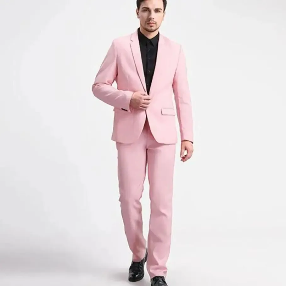 新鮮なピンクの男性スーツTwopiecesjacketpantsセットスリムフィッティングエレガントなファッション高品質の男性フォーマル衣類240407