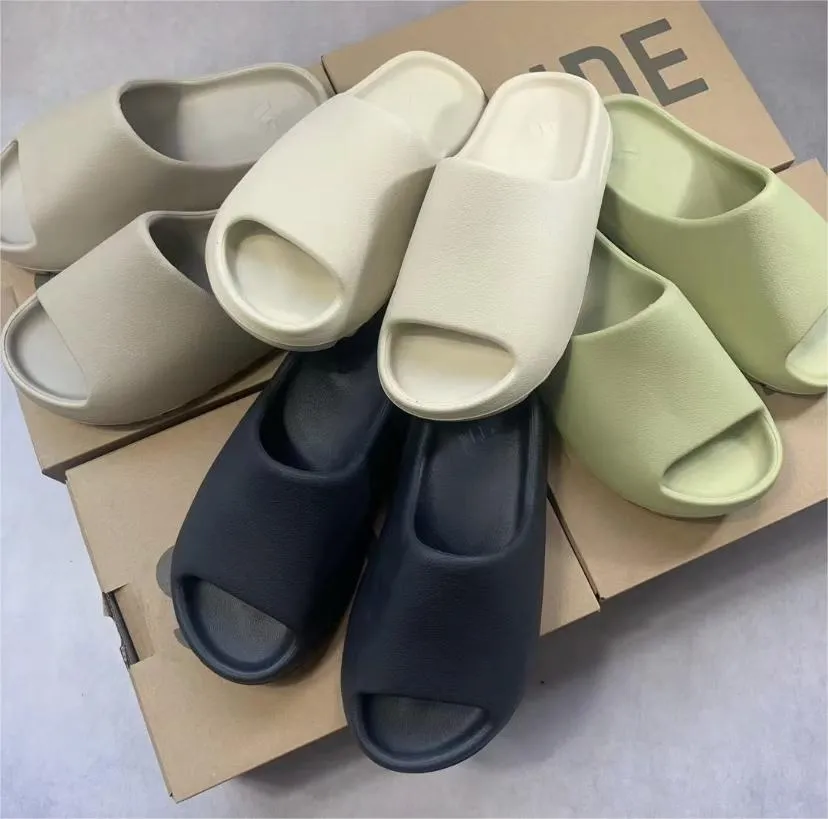 Designer slippers Man Slipper Sandals slides women sandal pantoufle White Resin pure Ochre bone foam runner mens womens slide EVA slidersrunner clog soot shoes 36-46