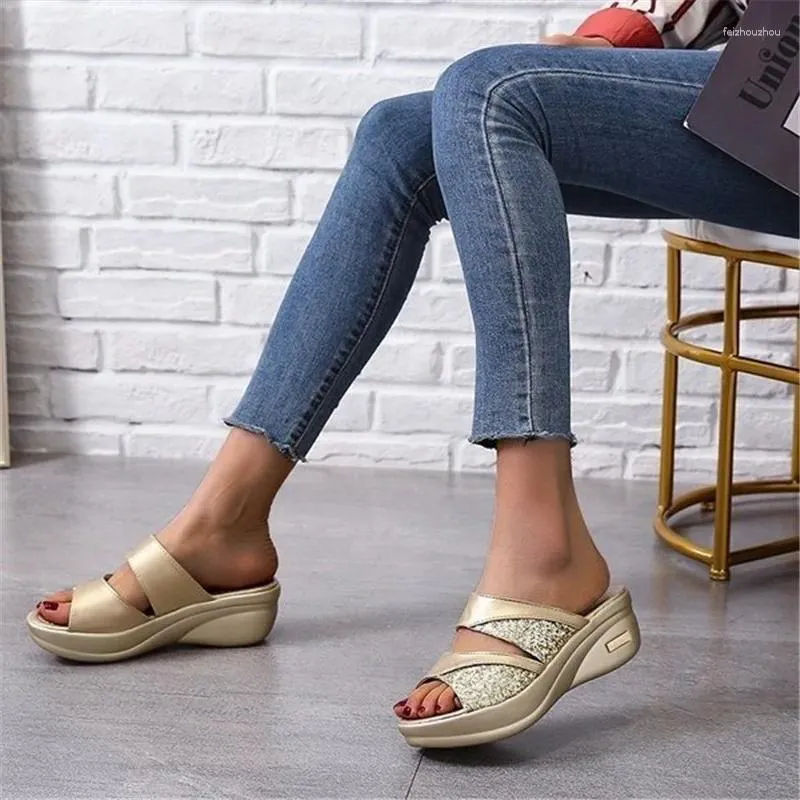Sandálias de chegada da plataforma feminina Cedas Peep Toe Bling Summer Shoes Sapatos Eva Womenshoes 2661
