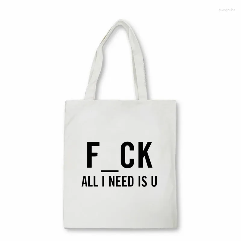 Sacs à provisions Tout ce dont j'ai besoin, c'est un sac à bandoulière Funny Letter Imprimer des étudiants adolescents Canvas Original Design Women Kawaii Élégant sac à main