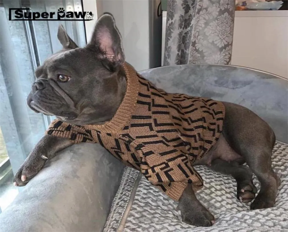 Moda Ropa de perros Pet Pet Puppy Sweater Capacino de chaqueta francesa Bulldog Bulldog Pug For Dogs Cat In Winter Manteniendo el cálido GKC03 Y200328871683