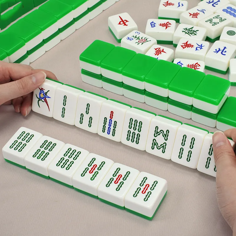 144PCSマジョンセット39 40 42mm緑の白いアクリル家庭用手飾られたマジョンタイルエクサイテット木製ボックスマジョンテーブルゲーム