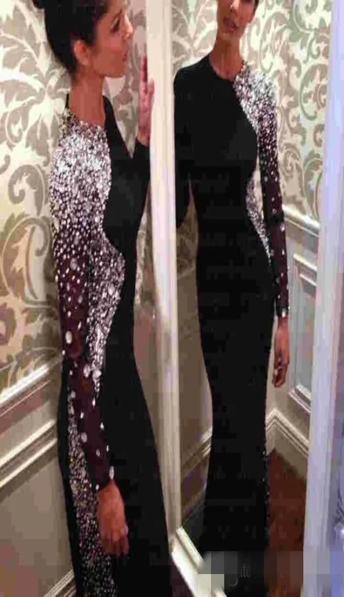 2019 Bling Crystal Beaded Black Long Sleeve Sheath Evening Dresses Jewel Neck Sweep Train Muslim Prom Gowns Arabic Sparkly Rhinest5614417