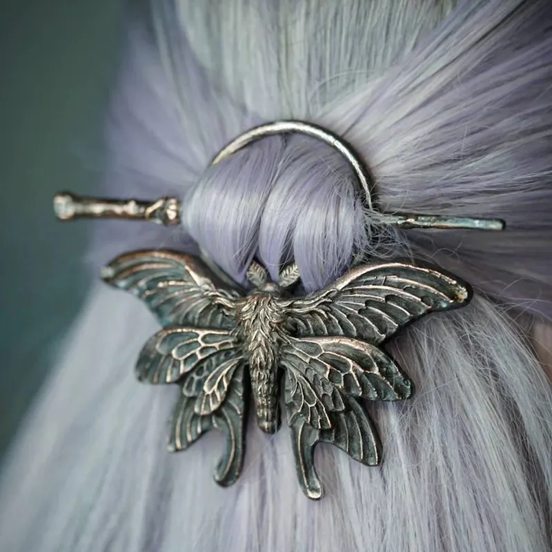 Vintage Gothic Butterfly Hair Clip Vintage Karin main image 3