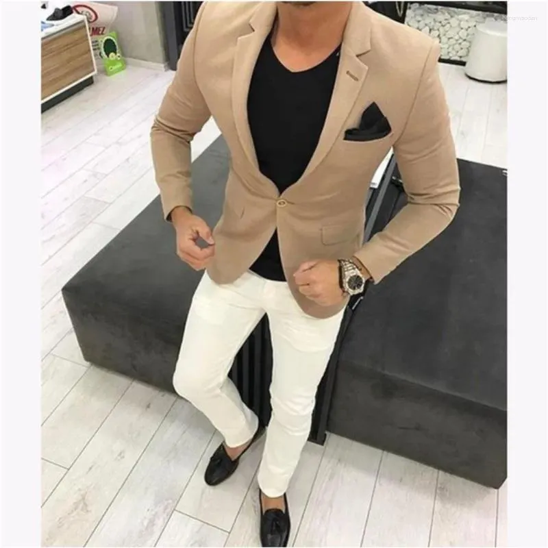 Herrdräkter skräddarsydda khaki kappa senaste byxbröllop män kostym 2 stycken (jacka slips) brudgummen tuxedos brudgum Slim fit mens