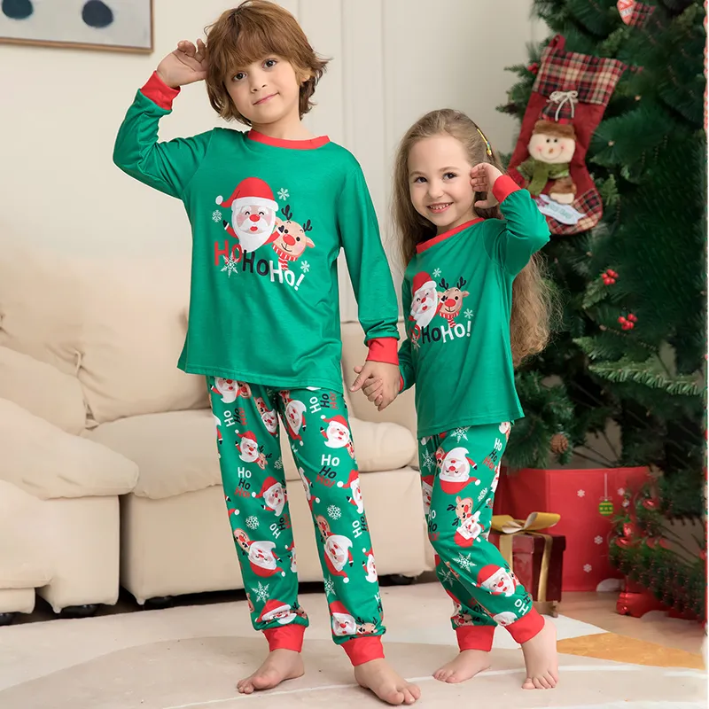 2022 Wholesale Green Print Santa Claus Christmas Pyjamas Family Parent-Child Set Pajamas Long Sleepwear Matching Outfits Clothes