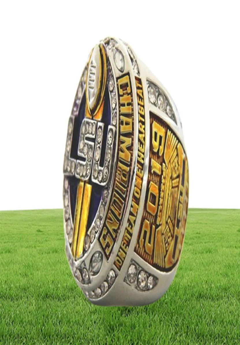 Gratis frakt för modesportsmycken 2019 LSU Cincinnati Football College Ship Ring Men Rings för fans USA STORLEK 11#3131842