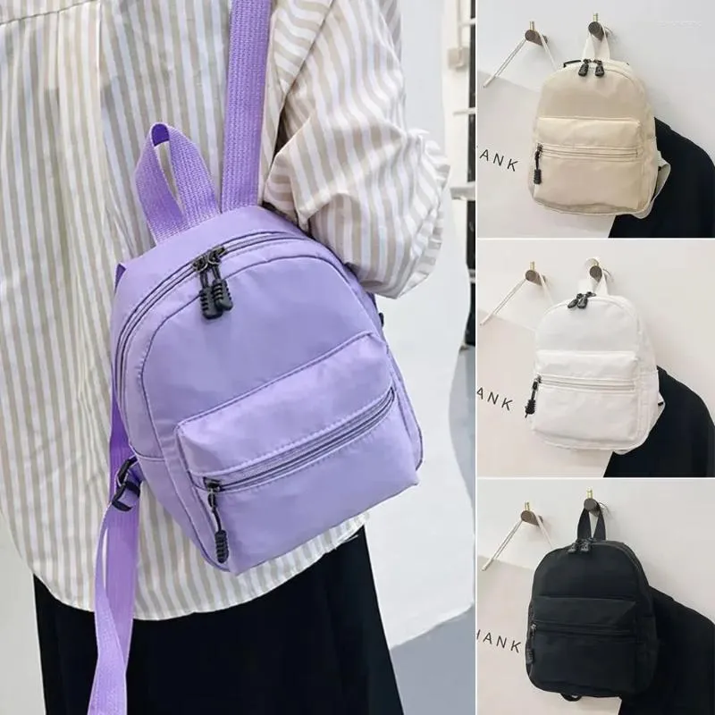 Bolsas de escola Moda Mulheres Mini mochilas de inverno meninas adolescentes pequenas viagens de estilo formal de viagens femininas mochilas