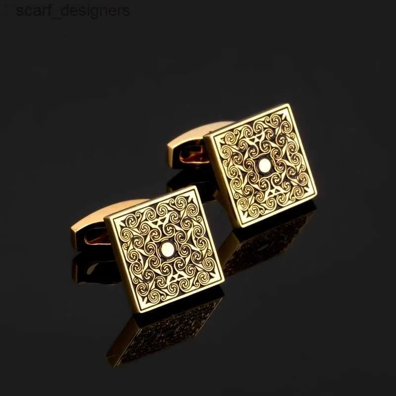 Cuff Links Luxury Fashion Top Gold Cuffinks Retail New Royal Vintage Flower Incision Design HotSal Retail Ropper Material Plating Y240411