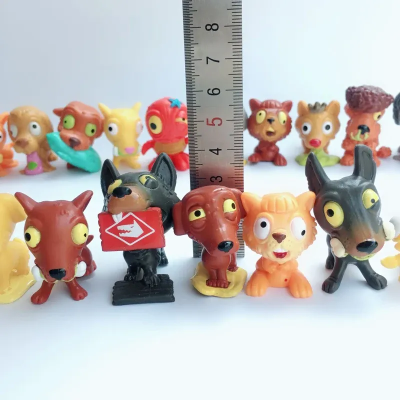 8st Original Big Soft Trash Ugly Dog Evil Animal Figure Grossery Rotten Bin Monster Model Rare Limite Samla leksaksgåva till barn