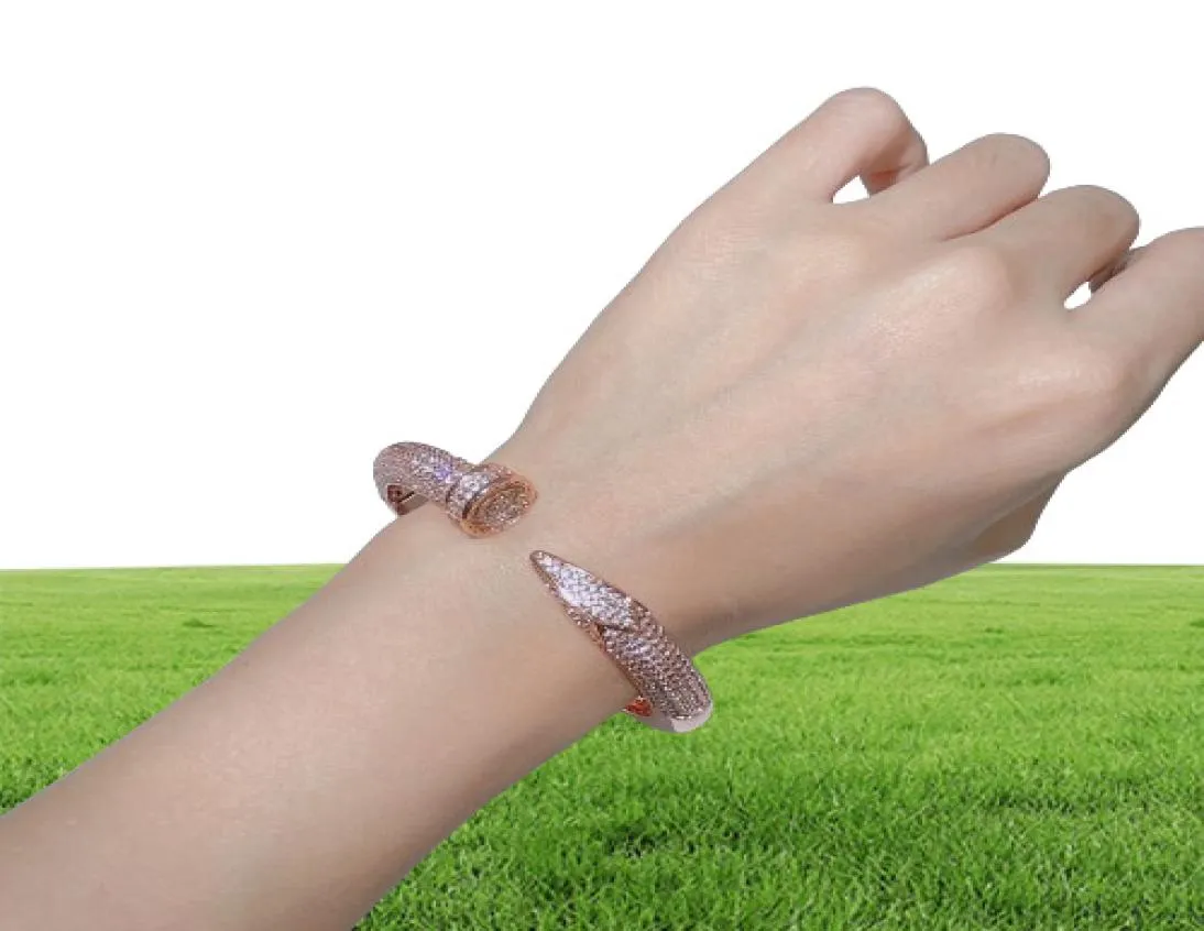 Les célébrités vissent des ongles de forage complet bracelet bracelets féminins Bangles punk pour cadeau luxueux bijoux de qualité supérieure48452121778874