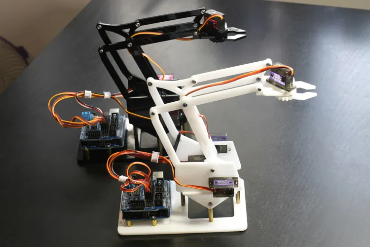 Armitron Remote Control Robotic Arm Toy 80s Remote Control