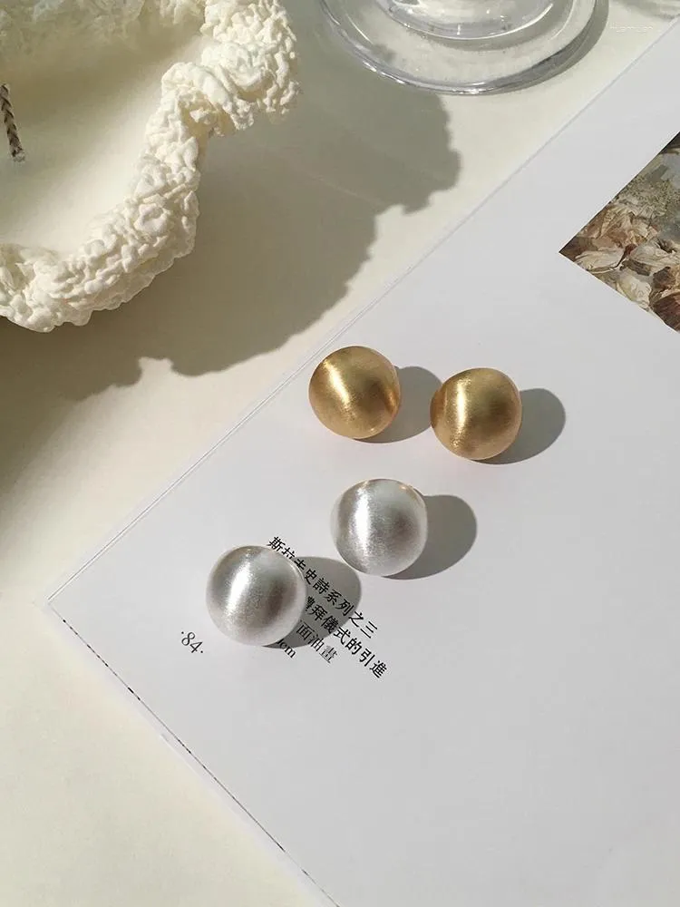 Boucles d'oreilles en peluche Zssanaccourc True Beauty Fashion Metal Geométrique Copper classique pour les femmes Visage Face minceur de 1,8 cm de diamètre