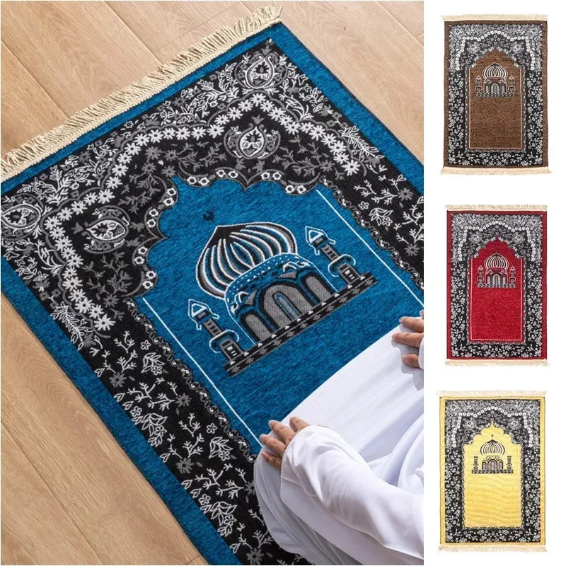 Chenille Muslim Islamic Prayer Rug 70*110 cm dyrkan filt Knäande poly Mat Tassel Eid Portable Travel Prayer Mattor Ramadan Gift 240418