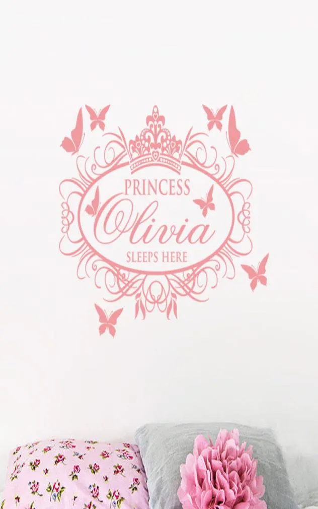 Nome personalizado Decalque de parede Papéis de parede removíveis para meninas decoração de sala Princesa Sono aqui Wall Vinyl Sticker6328830