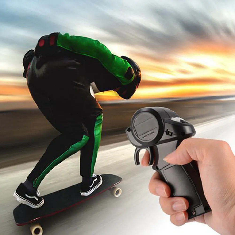 Mini Télécommande 2,4 GHz Pour Skateboard électrique – Récepteur Inclus, 2 Canaux, Alimentation AA (non Incluses)