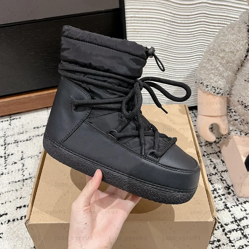 送料関税込み★INUIKII★マウンテンブーツ INUIKII Designer White Mountain Dear Booties Black, Beige