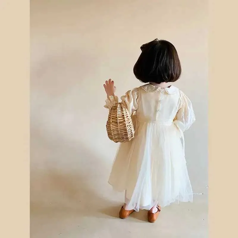 女の子のドレス子供のドレスドレスガールズのための甘い服ロングスリーブ幼児1〜10歳古い2024年春の夏の女の子ドレスとピーターパンカラー