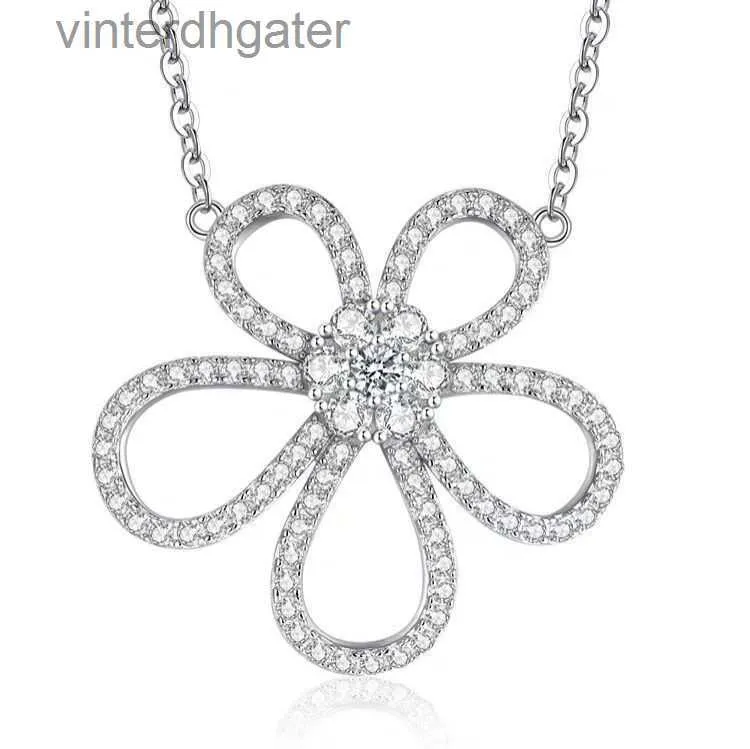 High End Vanceffe marka designerka naszyjnik kwiatowy srebrny platowany 18 -karatowy złoty diament wisiorek słonecznika pełen modnej biżuterii marki projektantów biżuterii