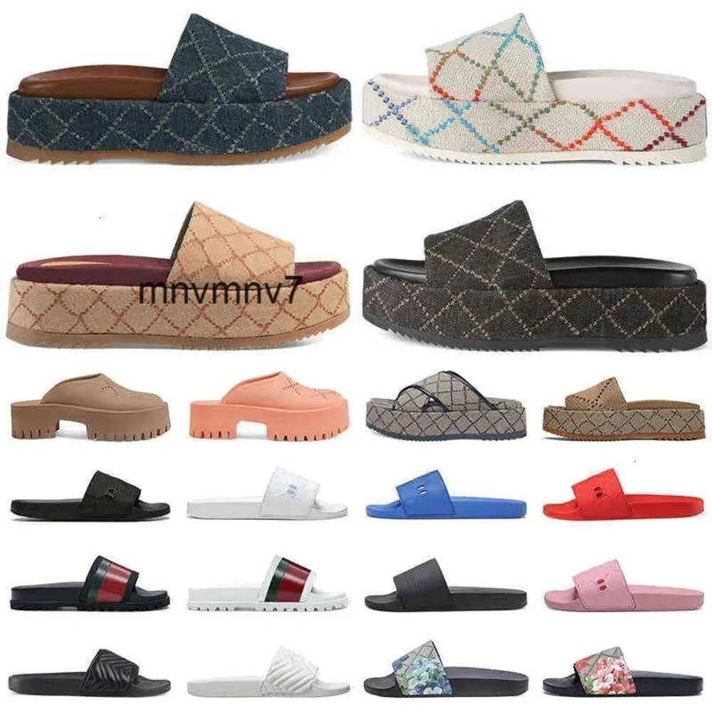 Beach Gglies Gu Gicci Men de haute qualité Femmes Platforms Plateforme de luxe Sandales de créateur de luxe Multicolor Blanc Blue Marron marron R Guccishoe Gucci Guccir UNLP