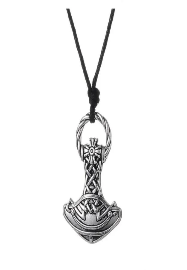 GX008 NEUER Vintage Pagan Charms Amulet Viking Hammer Metal Religiöser Anhänger Europäischer Stil Halsketten für Man3985980