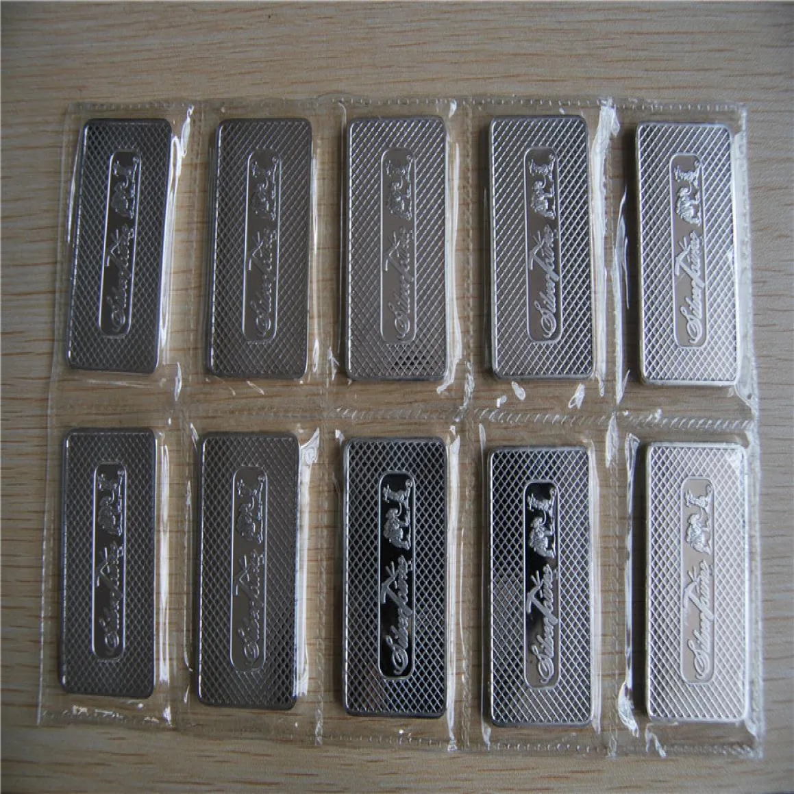 Silver Bar America One Ounce 999 Fine Silver Plated Coin Bars sealed SilverTowne Silver Bar7775019