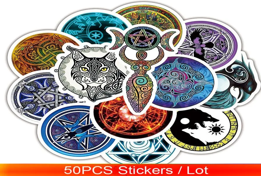 50PCSlot Triple Moon Goddess Wicca Pentagram Magic Amulet Toy Sticker voor bagage skateboard motorfiets laptop waterdichte sticker S7740393