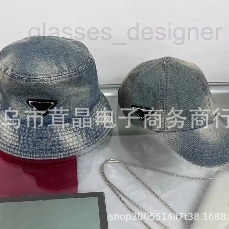 Projektowanie czapek kulowych 23 -letni Nowy umyty dżinsowy hat rybakowy basen Mały trójkąt logo p domowy i wszechstronny moda Hen0