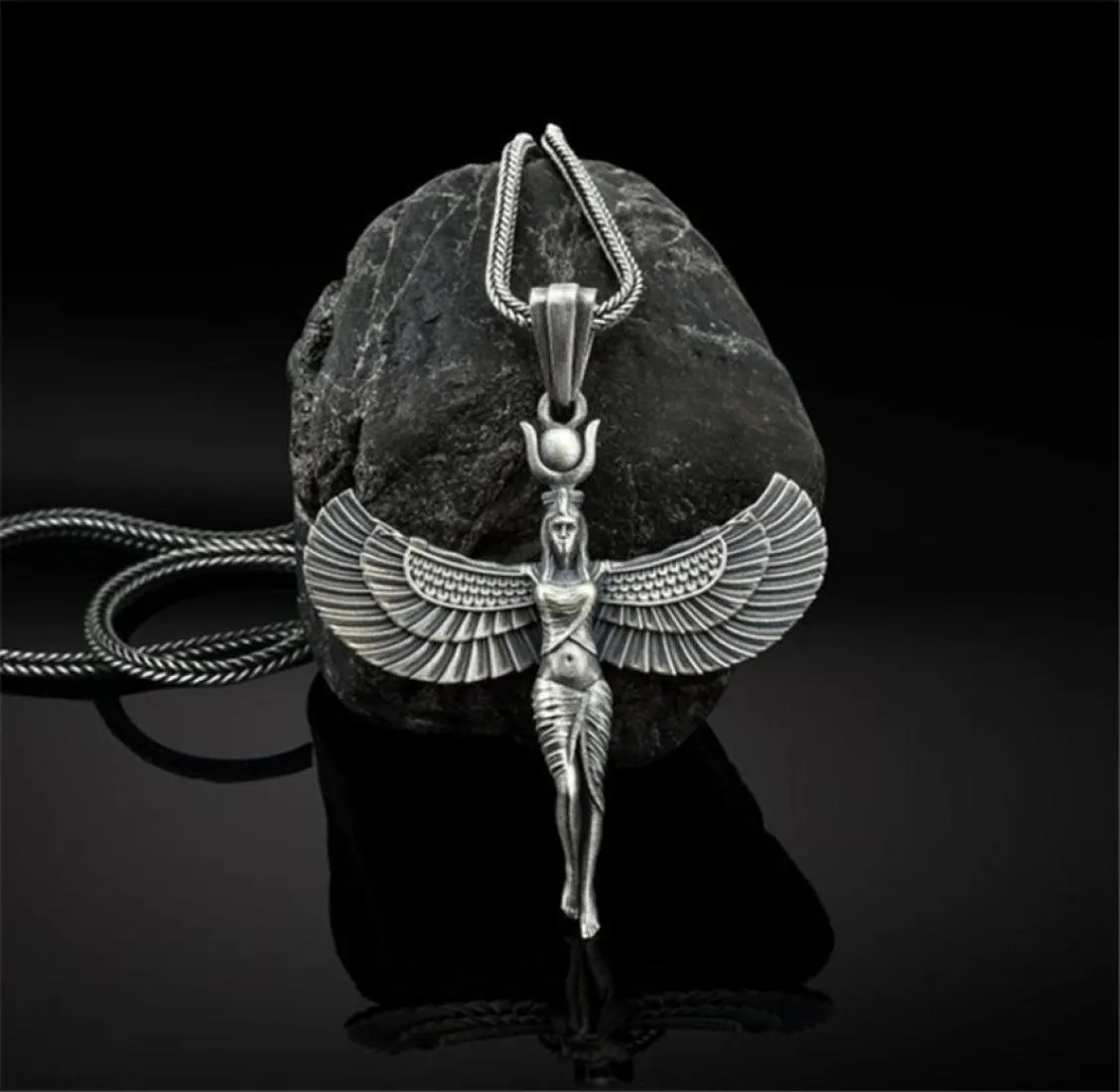 Collier pendentif ISIS 316l en acier inoxydable Silver Women Egyptian Winged Goddess Bijoux Cadeaux4118817