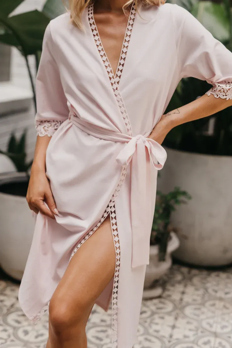Bridesmaid Robes Personalised Kimono Dressing Gown Personalized Name Dressing  Gown Bride Kimono Silk Bridesmaid Gowns Custom