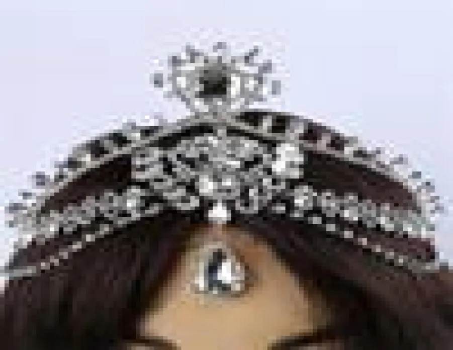 Mode Sparkly Crystal Bridal Head Chain Indian Hair Jewelry Tikka Kvinnor Bröllop Tiara Bride Paine Dekoration Tillbehör C1817318199