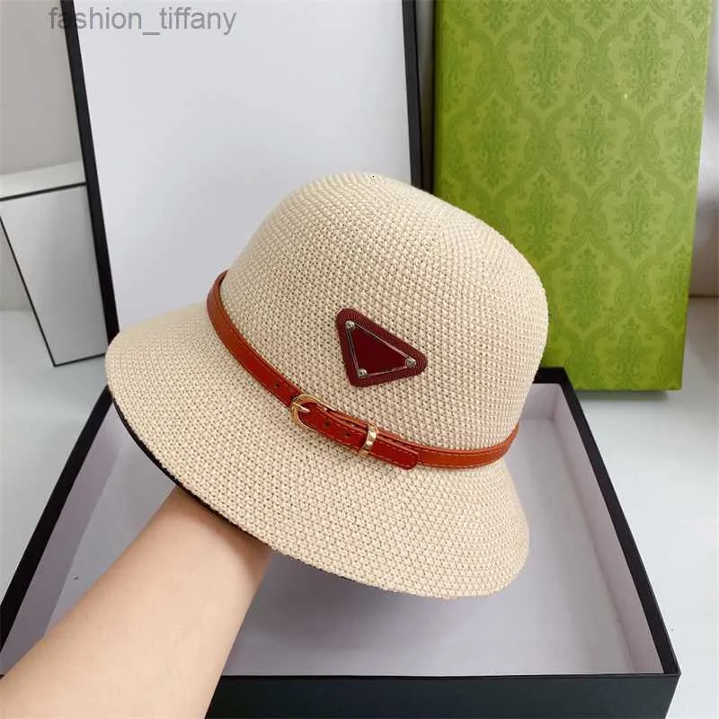 Sommer Fashion Woman Eimer Hut Designer Strohhut Strand Reisen Damen Sonnencreme Sonnenkappe für Männer Frauen Grasgeflecht Dome kleine Randkappen