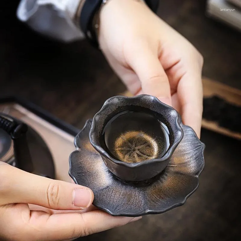 Vassoi di tè dorato Coppa di ceramica retrò creativa combinazione di set piccoli